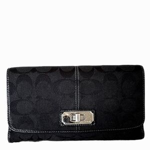 🖤 Coach Chelsea Black Signature Turn Lock Envelope Checkbook Wallet Clutch
